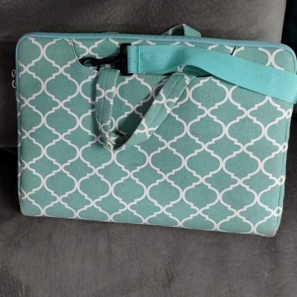 Computer Bag - Picture 3 of 9